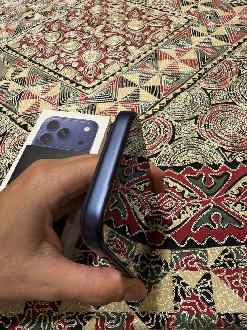 Apple - iPhone 17 Pro 3