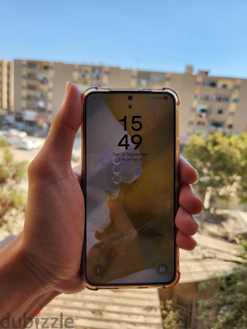 Samsung S22 4