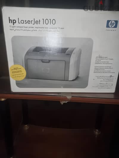 hp Laserjet 1010 brand new جديده في الكرتونه
