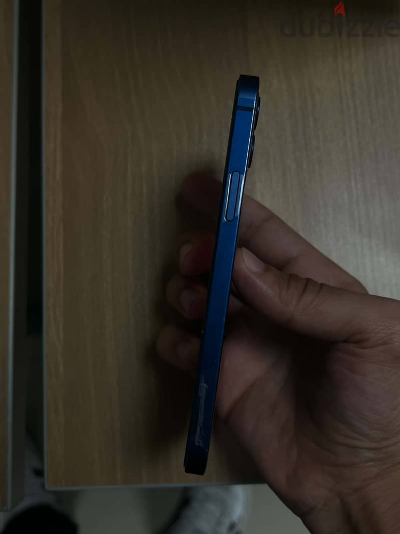 Apple - iPhone 12 2