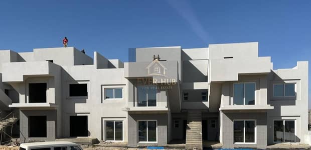 Investment Opportunity | Ground-Floor Apartment for Sale in V-Levels | 187 SQM + 131 SQM Garden | 3 Beds + Maid | 2 Parking | 2 Min from Beverly Hills