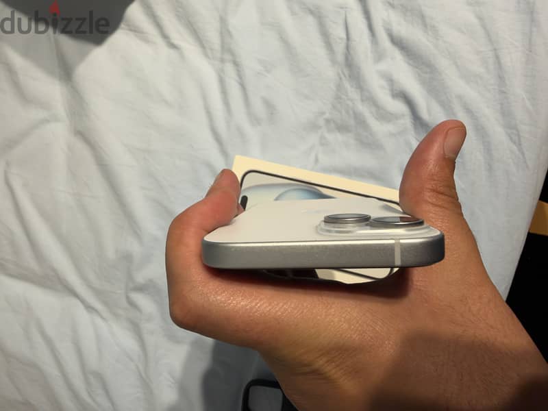 Apple - iPhone 15 1