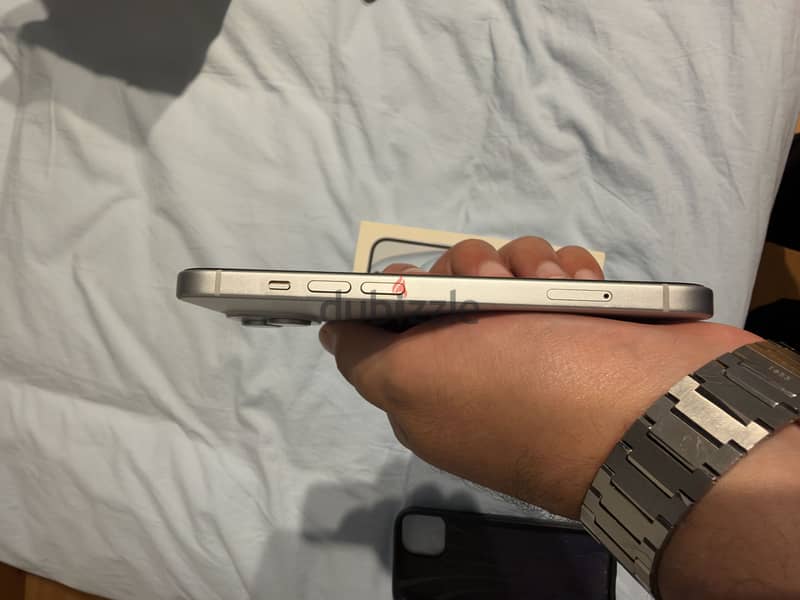 Apple - iPhone 15 3