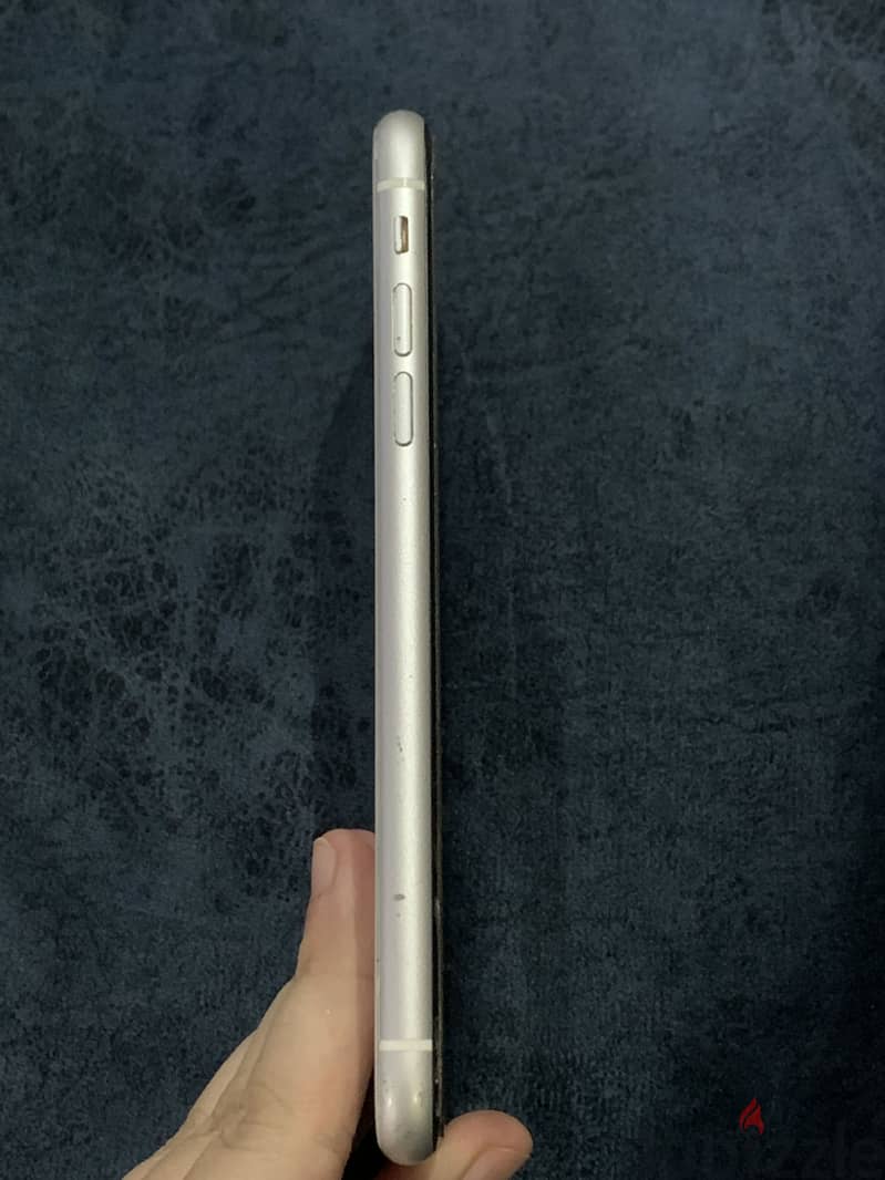 Apple - iPhone XR 2