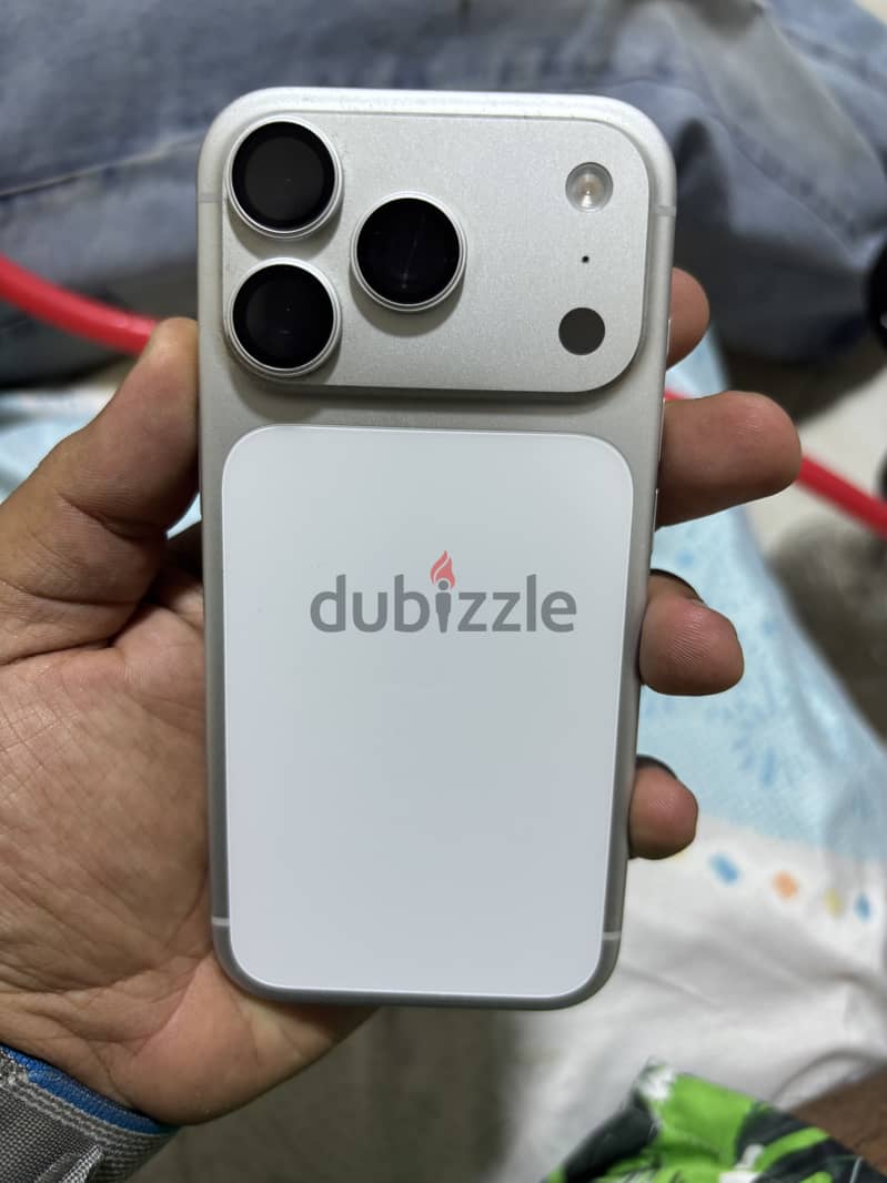 Apple - iPhone 17 Pro 1