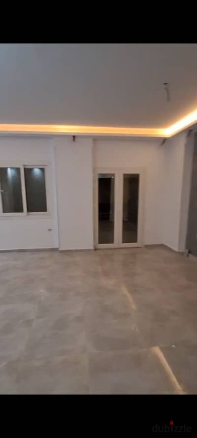 Apartment for rent unfurnished in Compound Kanarya next to Al Khamayel,  Sheikh Zayed