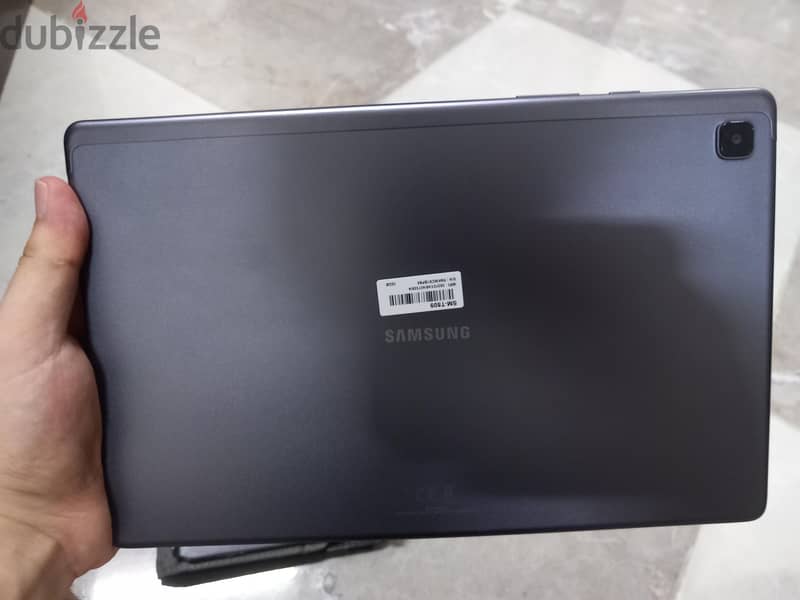 tab a7 used like new 3