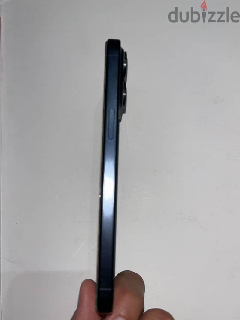 Apple - iPhone 15 Pro Max 1