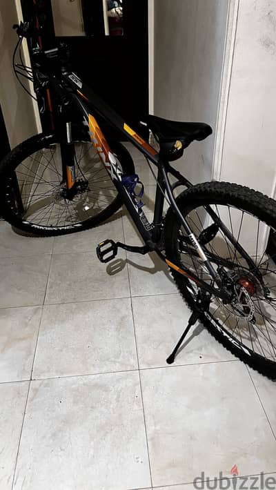 Trinx m136 pro قابل للتفاوض