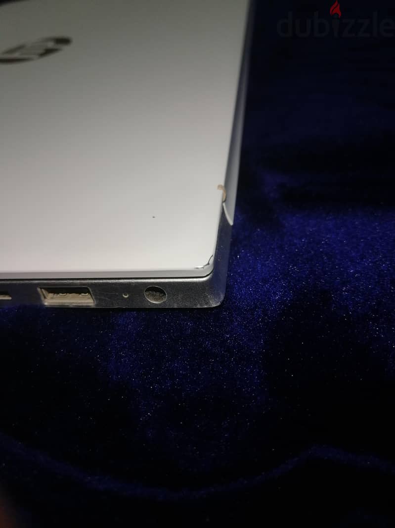 HP Pavilion 15-eh0xxx 11