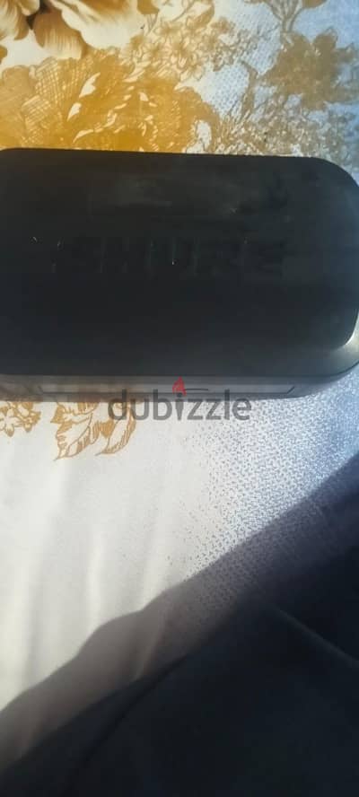 shure pg4 9v