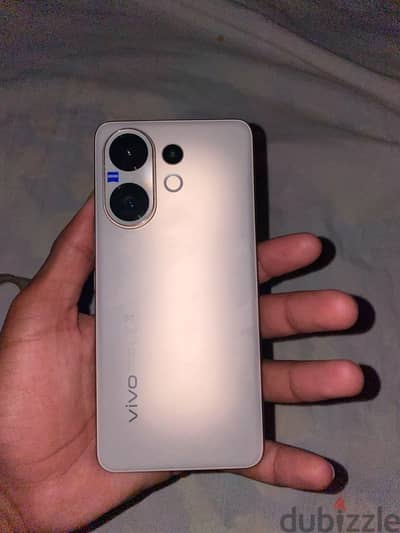 فيفو V60