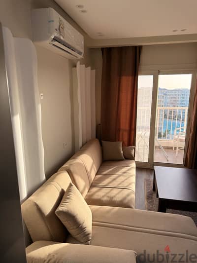 Sia lagoon 68m 2 bathroom best view