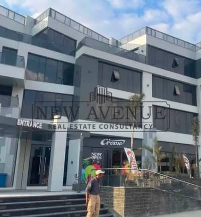 مكتب 90م للإيجار في Central Avenue mallالشيخ زايد