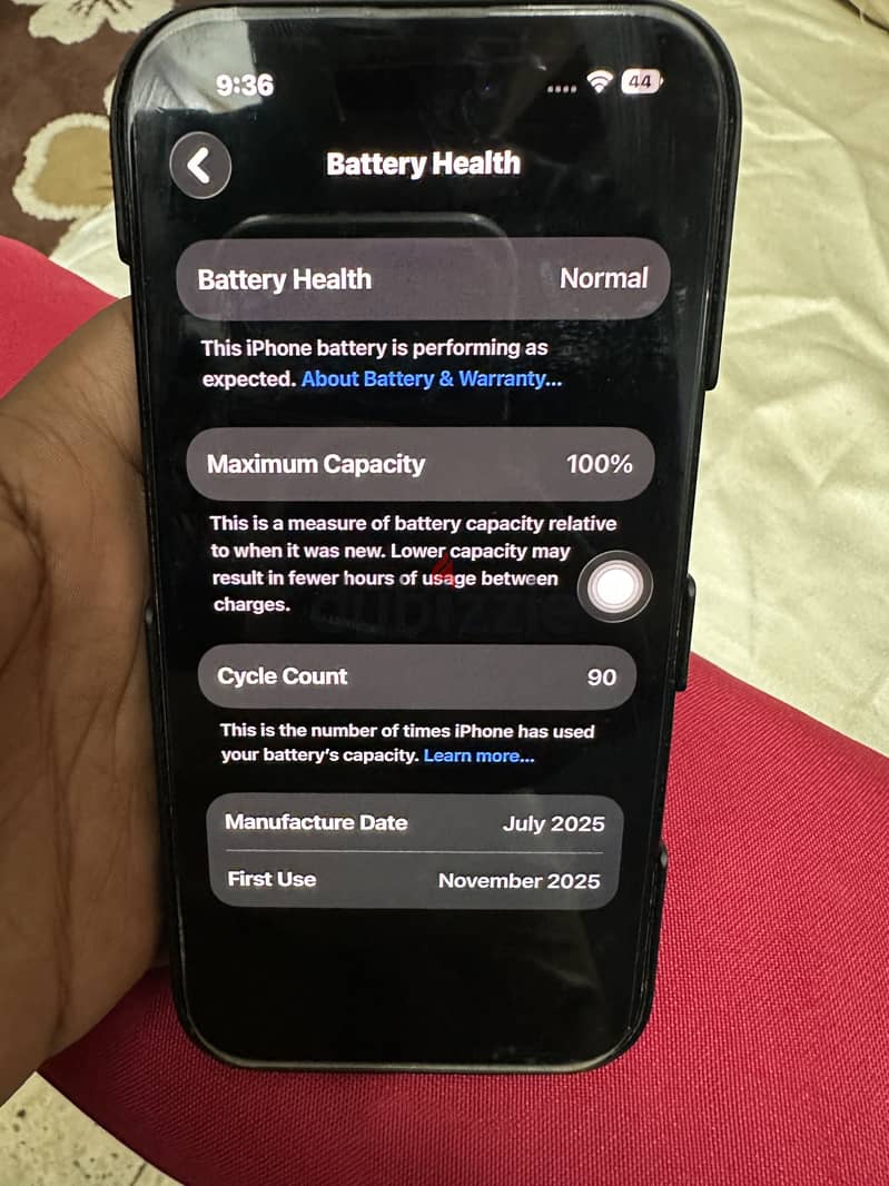 iPhone 16 Battery 100% 256G Black 5