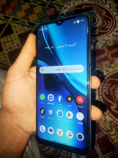 ريلمى سى 35