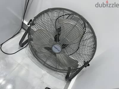 مروحه بحامل  ارض وحائط