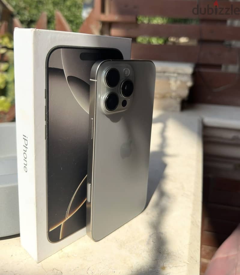 Apple - iPhone 16 Pro Max 1