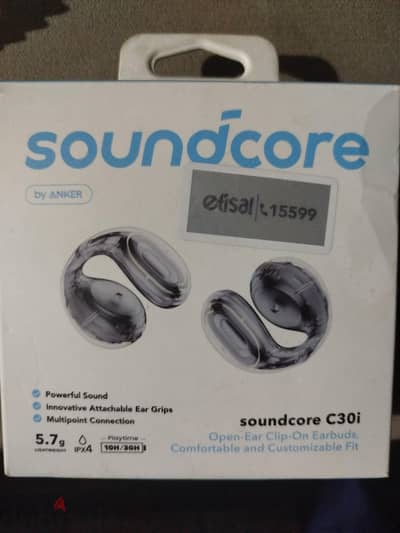 ايربودز sound core للبيع حاله زيرو