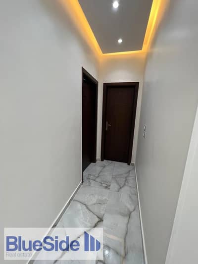 National Defense Apartment Ultra Super Lux