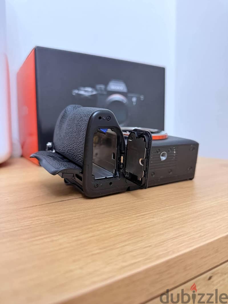Sony Alpha a7 IV Full Frame Mirrorless 8
