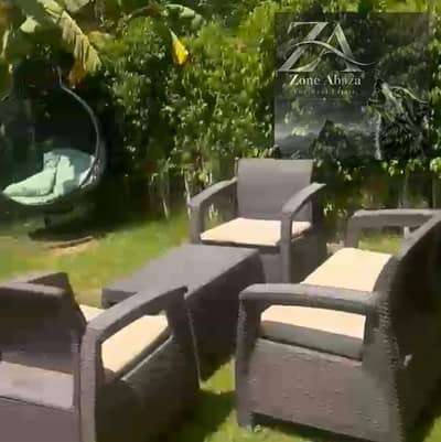 Ground floor apartment for rent with garden, 3 bedrooms, fully furnished, ultra-super deluxe, Stone Residence Compound, Katameya, Cairo, with kitchen