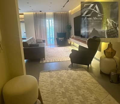 Furnished ground floor hotel apartment with garden for rent in Stone Residence Compound, Katameya, Cairo. 3 bedrooms.