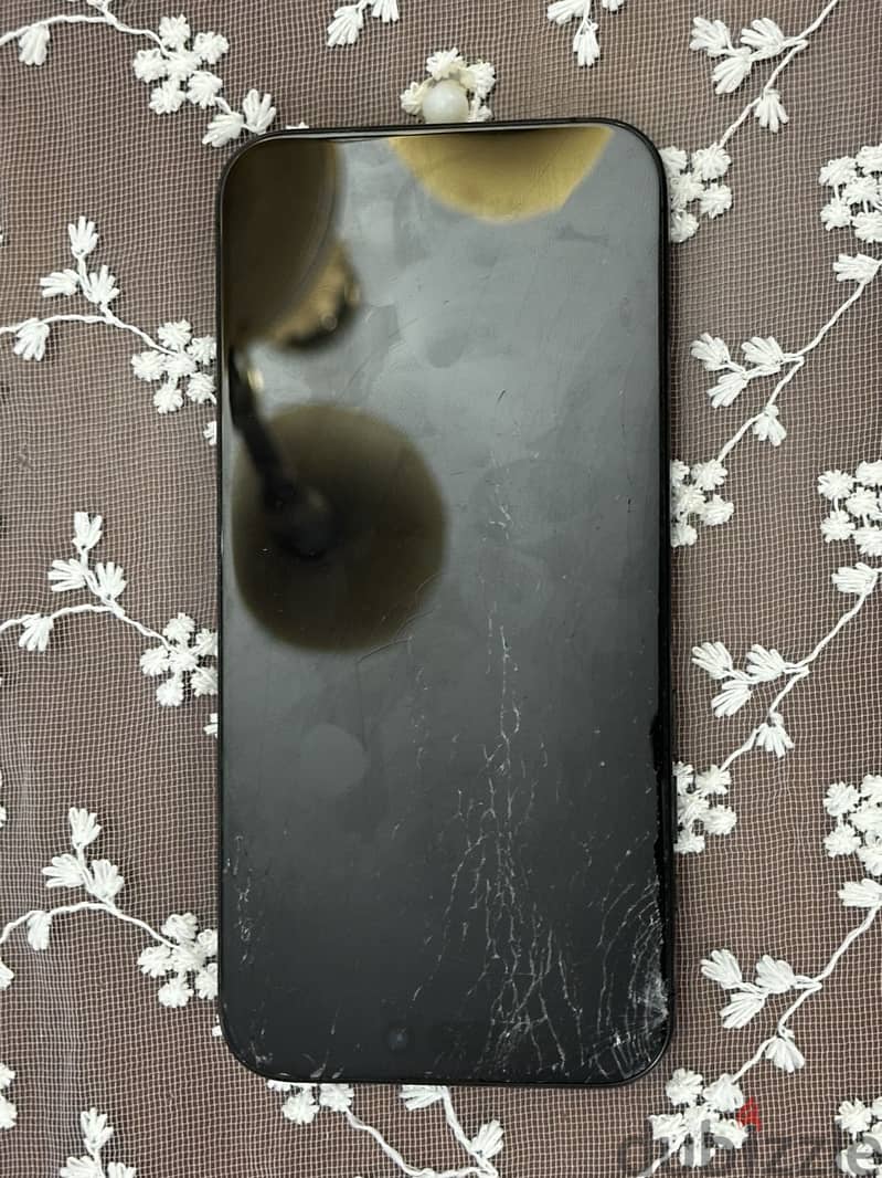 Apple - iPhone 15 Pro Max 4