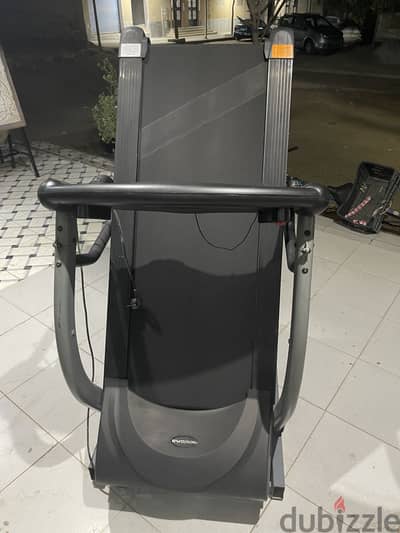 مشايه للبيع DC
