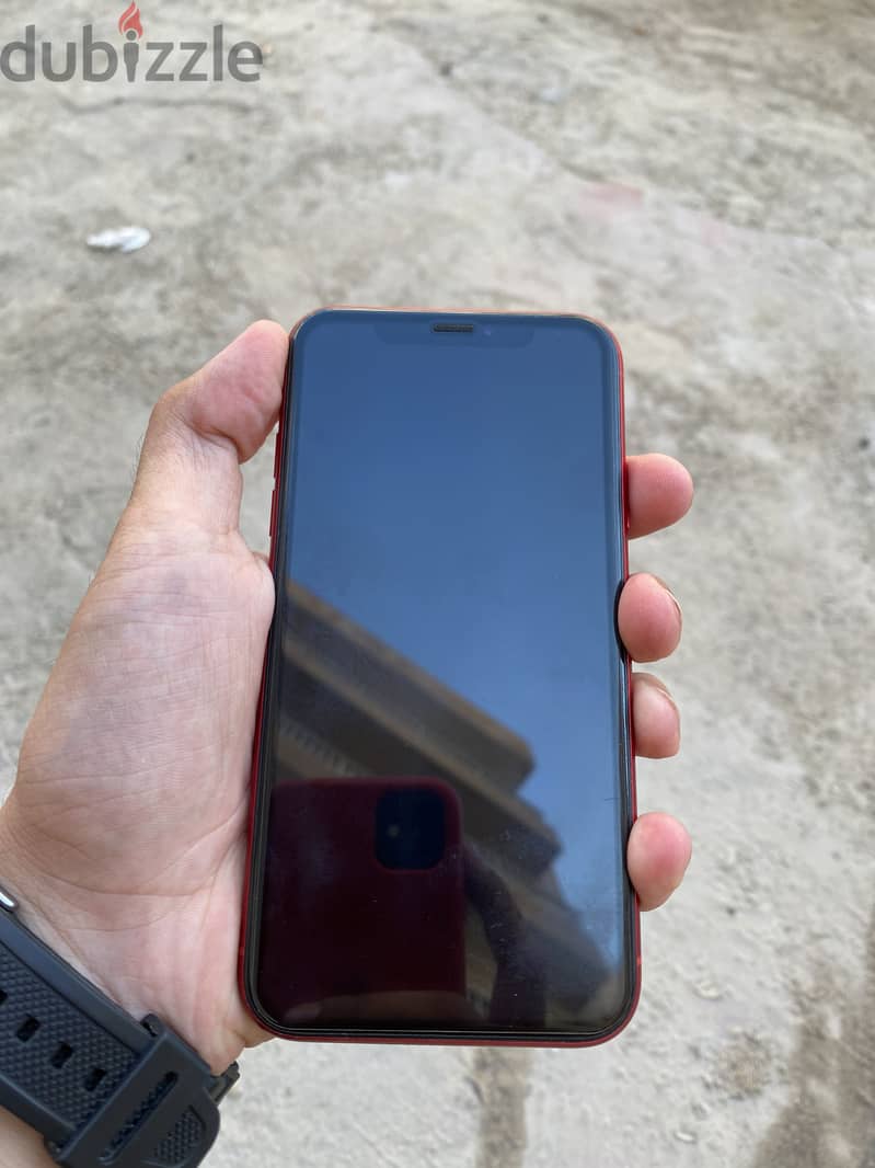 Apple - iPhone XR 1
