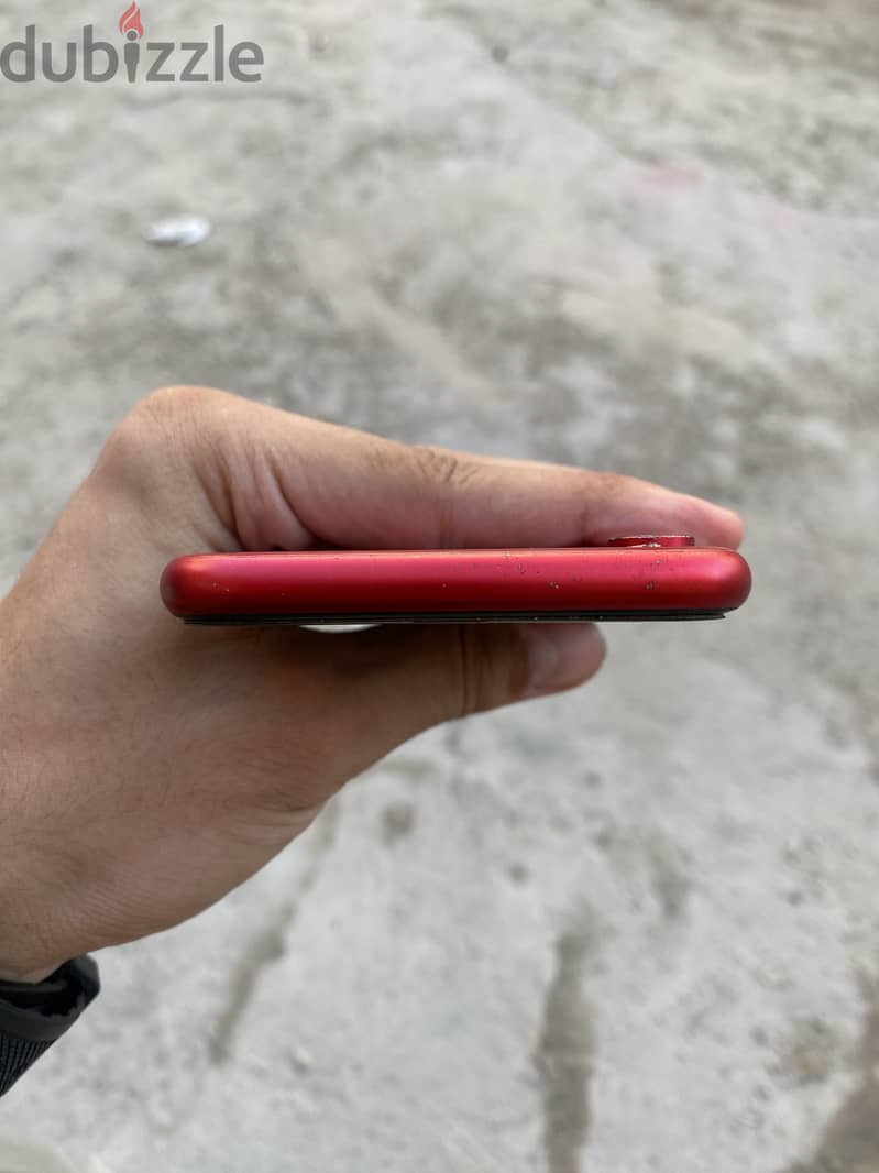 Apple - iPhone XR 8