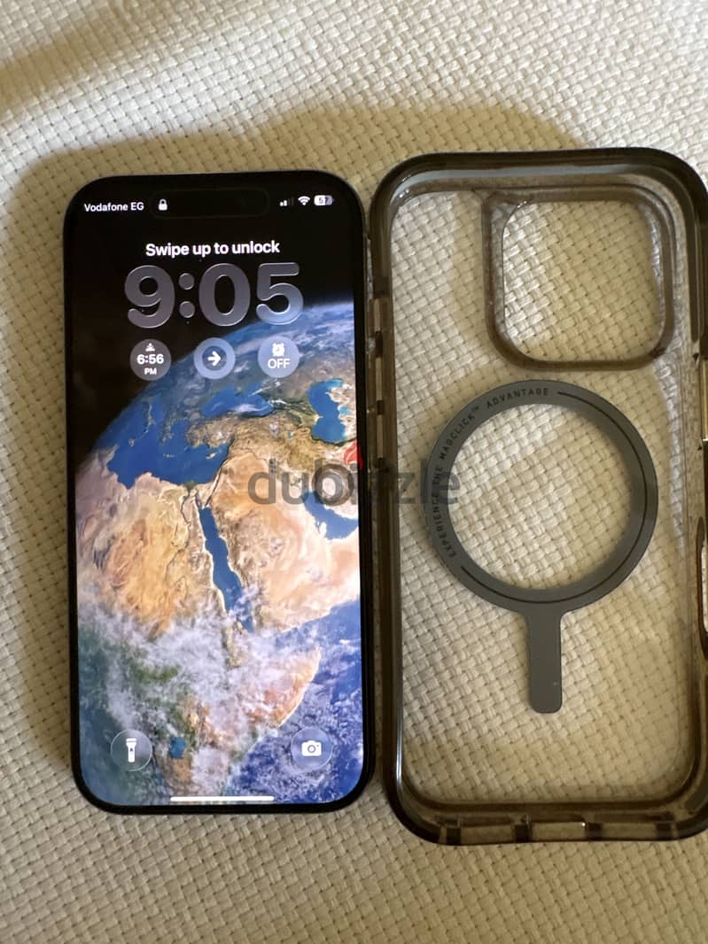 Apple - iPhone 16 Pro 1