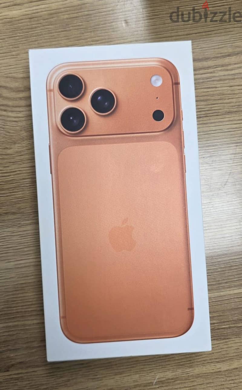 Apple - iPhone 17 Pro Max 1
