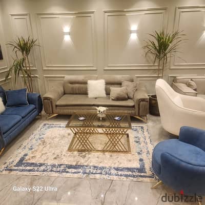  FOR RENT | GROUND FLOOR APARTMENT – OCTOBER PLAZA