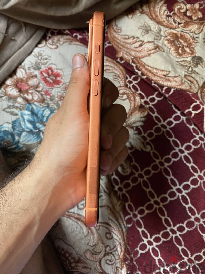 Apple - iPhone 17 Pro Max 4
