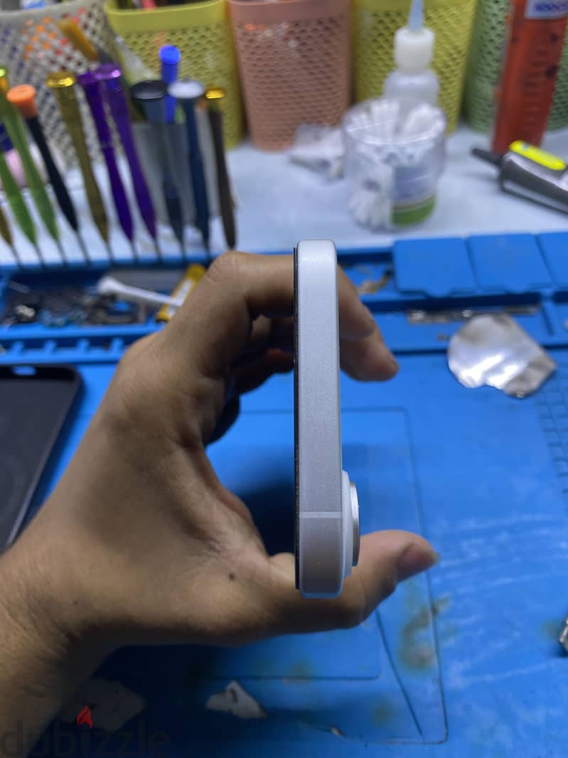 Apple - iPhone 16 / 91% /مدفوع الضريبه 4