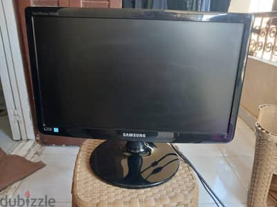 شاشه سامسونج ١٩ بوصه Samsung SyncMaster SA100