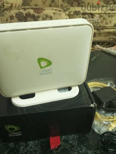 راوتر اتصالات بكرتونته للبيع