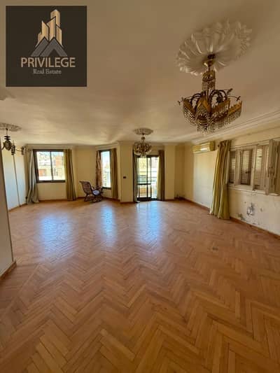 Distinct apartment for sale in DHEGLEH Maadi
