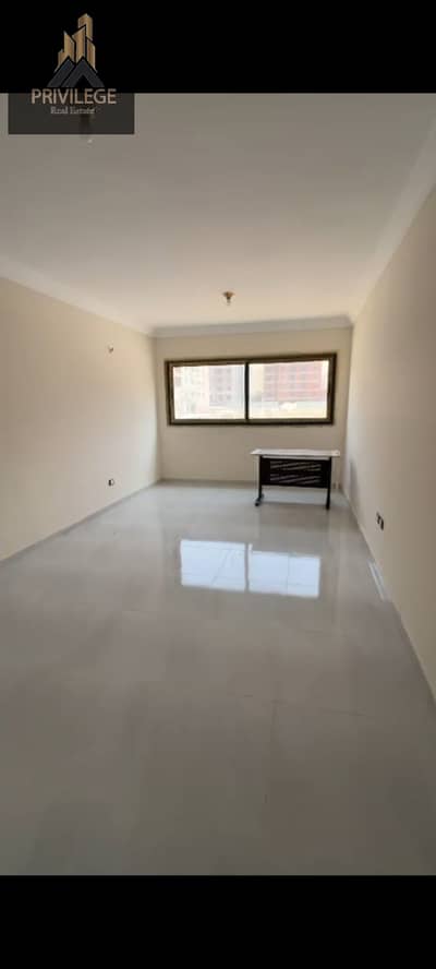Apartment for sale in the heart of Zahra Al-Maadi near Wadi Degla