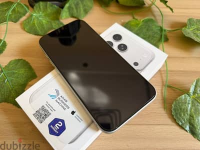iPhone 17 Pro Max Silver 256GB | 98% Battery | ضمان محلي | بدون ضريبة