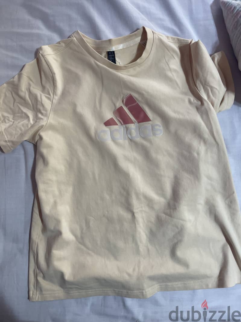 Addidas t shirt 3