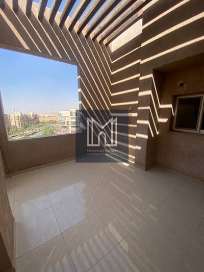 شقه للبيع فى مدينتي فى b8