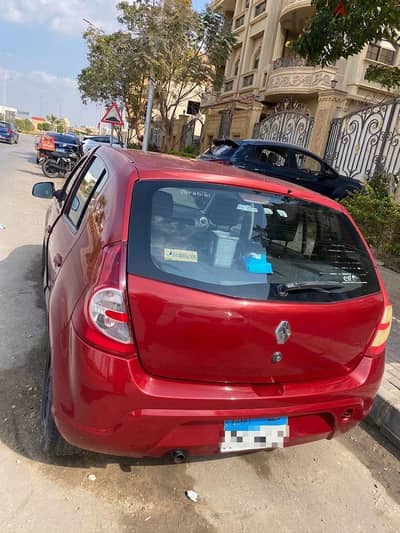 Renault Sandero 2013