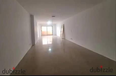 Apartment for residential rent 230m Stanley steps from the sea