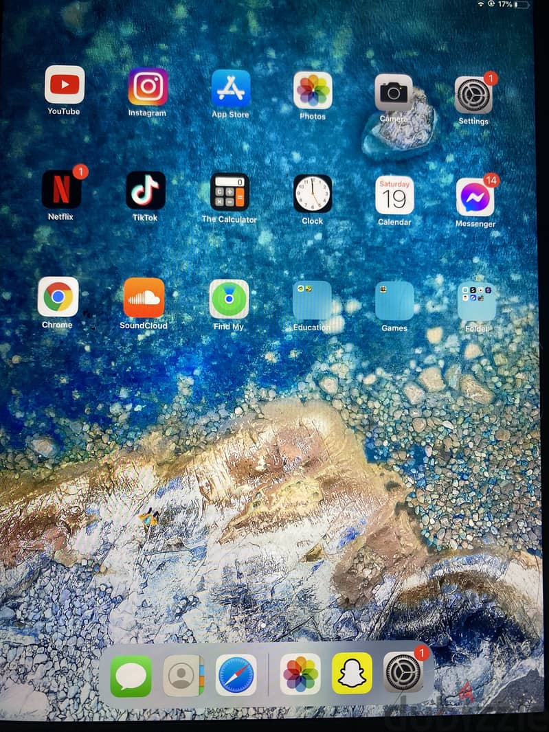 IPad 8 Pro in an excellent condition 3