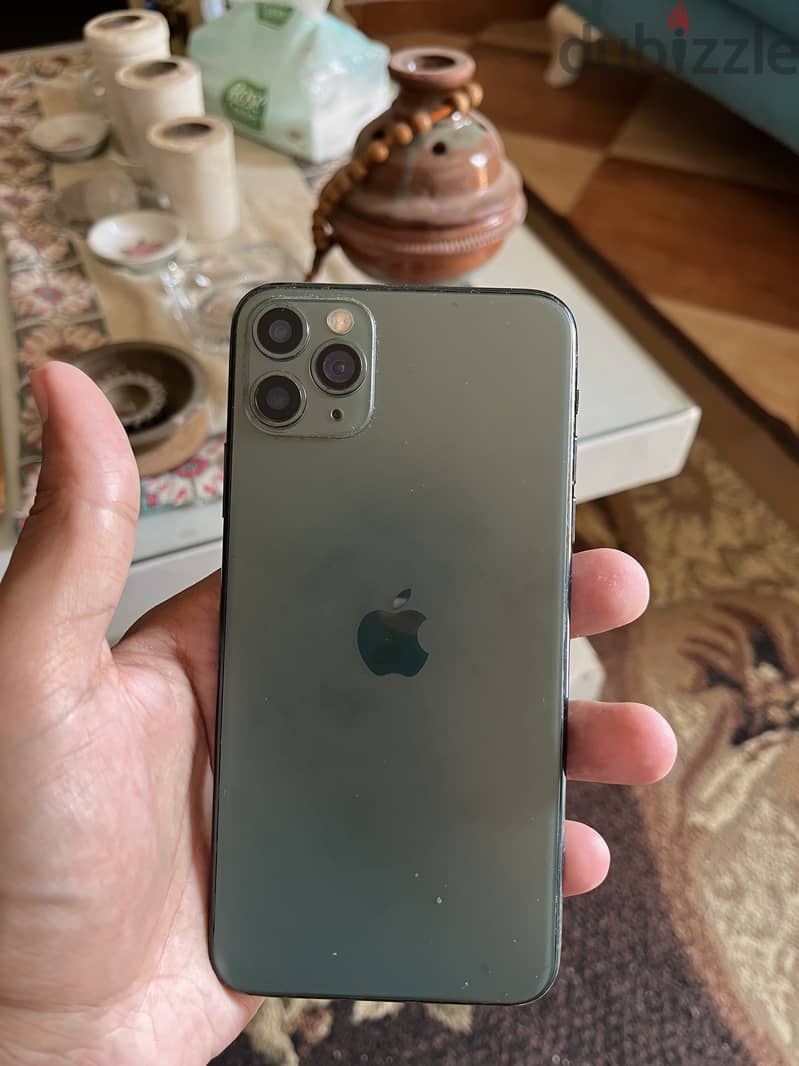 Apple - iPhone 11 Pro Max 3