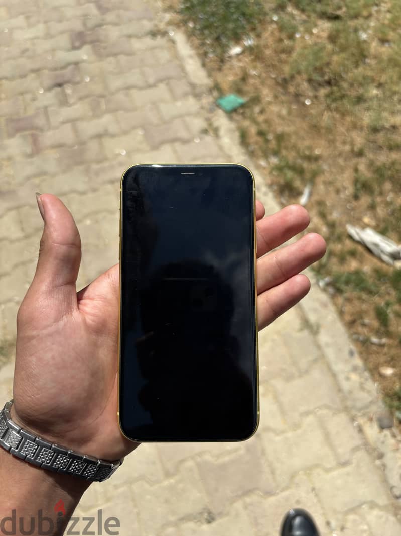 Apple - iPhone 11 1
