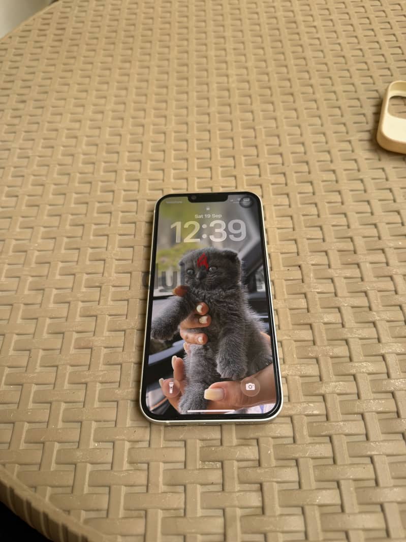 Apple - iPhone 14 1