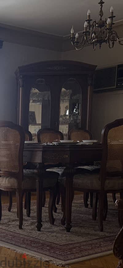 نيش خشب طبيعى مطعم بالنحاس